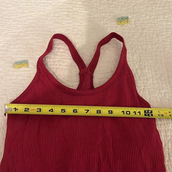 Lululemon ribbed tank top built in sports bra size 6 - Picture 3 of 5